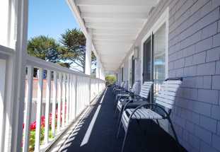 Monterey Bay Lodge - Second level balcony overlooking pool area